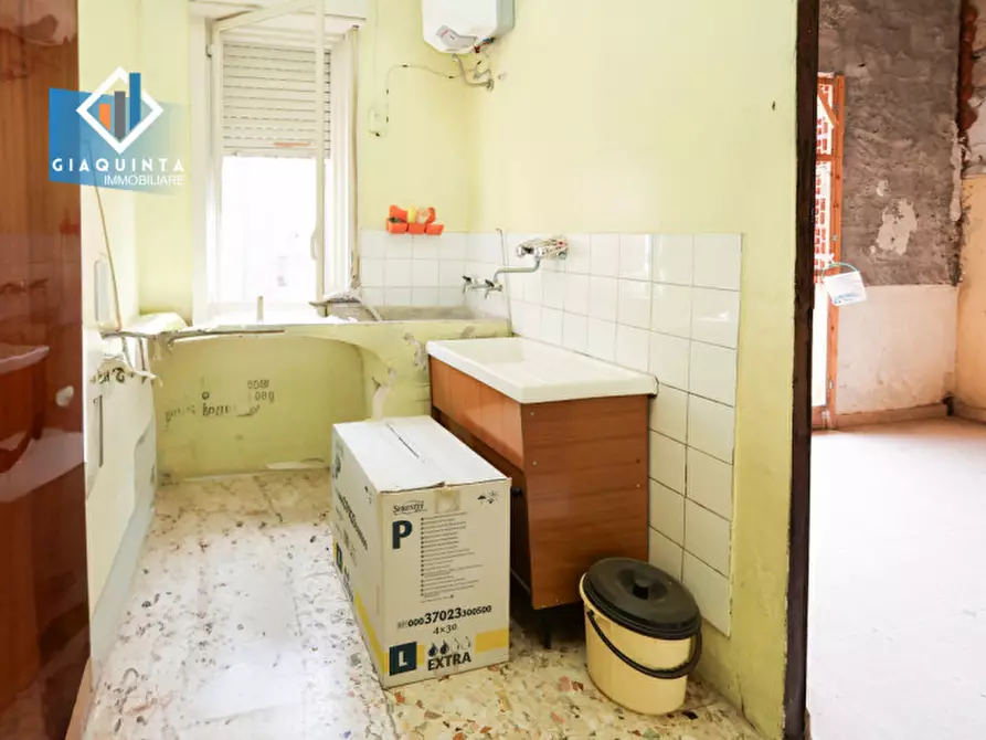 Immagine 5 di Casa indipendente in vendita  in VIA DEI GIARDINI n. 27-29 a Palagonia