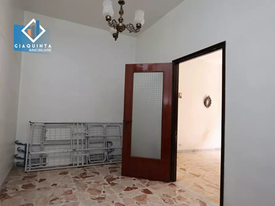 Immagine 8 di Casa indipendente in vendita  in VIA DEI GIARDINI n. 27-29 a Palagonia