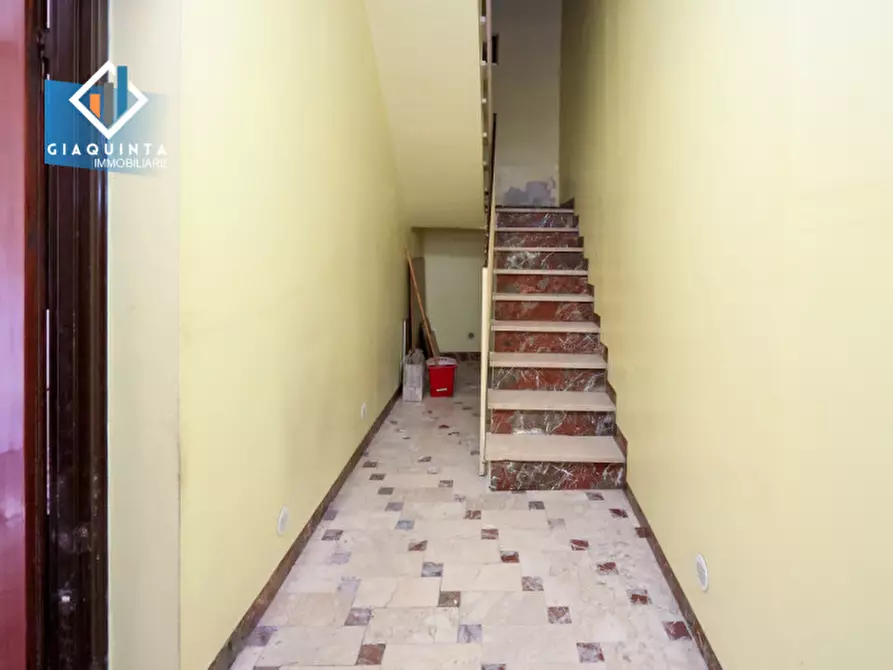 Immagine 12 di Casa indipendente in vendita  in VIA DEI GIARDINI n. 27-29 a Palagonia