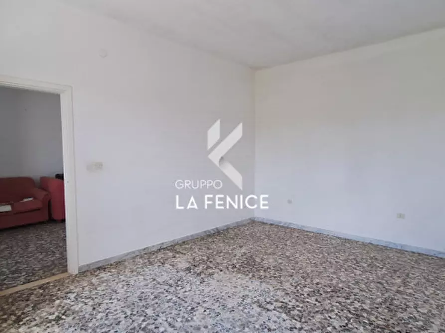 Immagine 31 di Rustico / casale in vendita  in contrada Guaguino a Alberobello