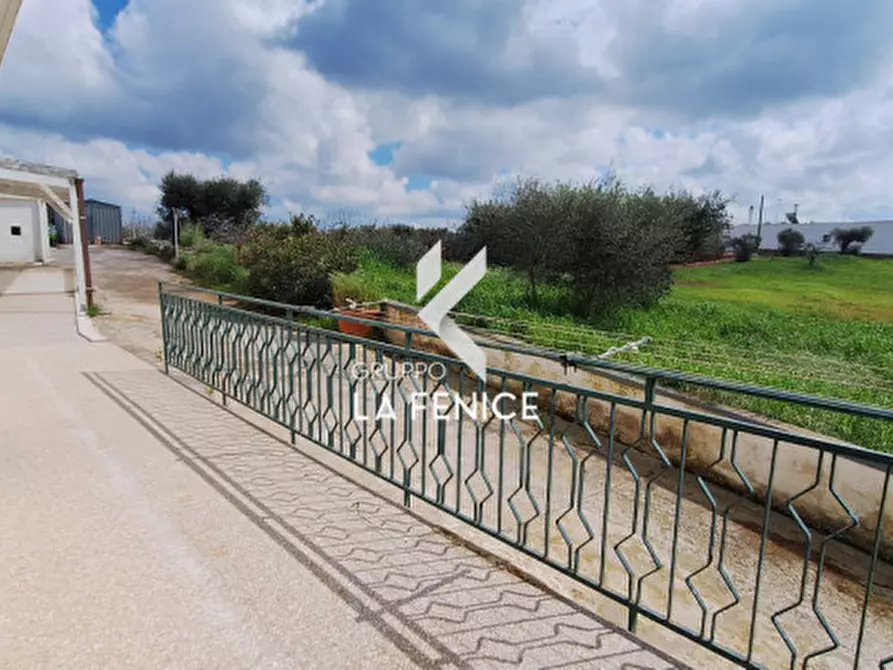 Immagine 43 di Rustico / casale in vendita  in contrada Guaguino a Alberobello