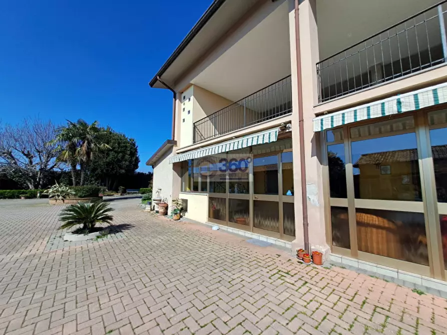 Immagine 8 di Rustico / casale in vendita  in via cavalletto 18 a Rovato