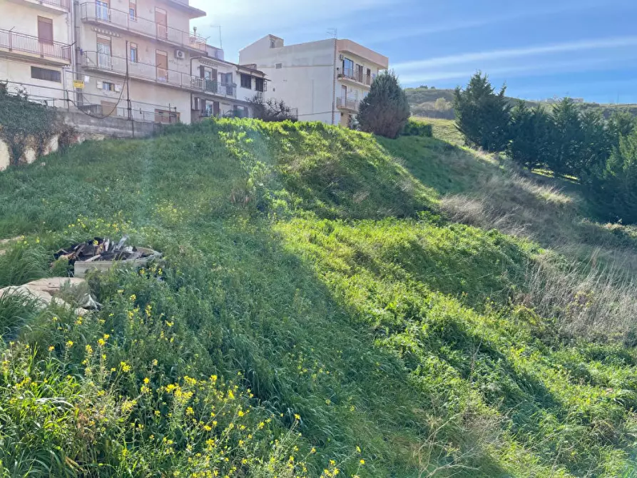 Immagine 1 di Terreno in vendita  in Via della Spiga 40 a Marineo