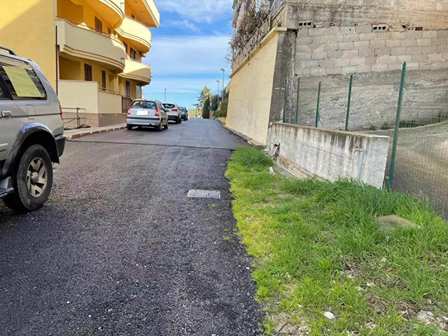 Immagine 25 di Terreno in vendita  in Via della Spiga 40 a Marineo