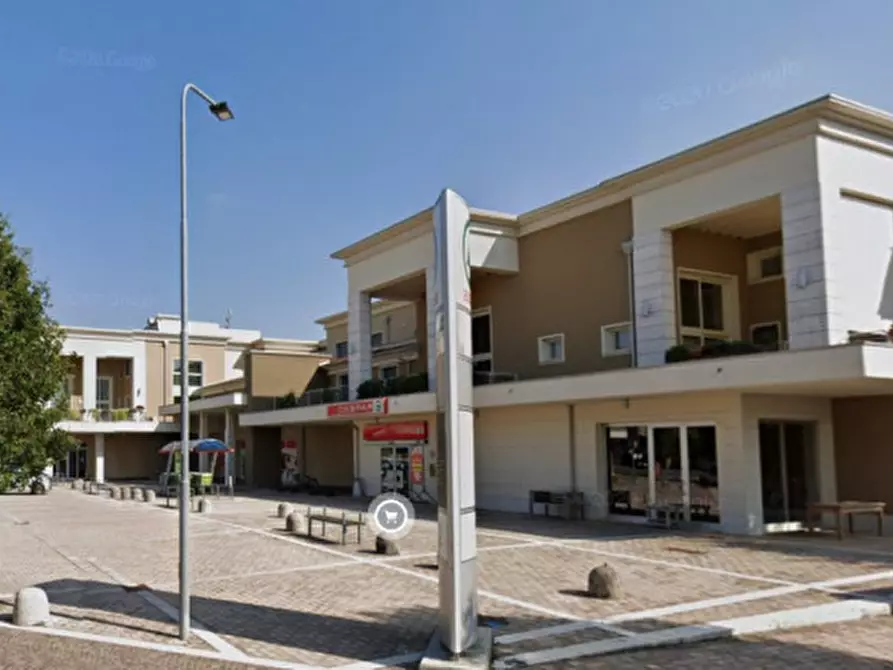 Immagine 1 di Attività commerciale in vendita  in Via Martiri della Libertà a Lograto