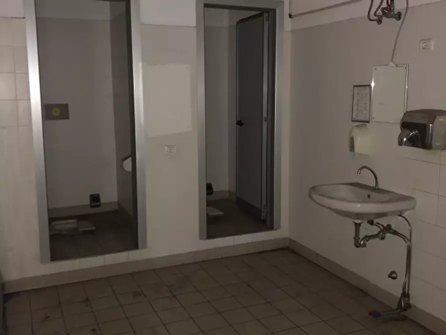 Immagine 12 di Attività commerciale in vendita  in Via Martiri della Libertà a Lograto