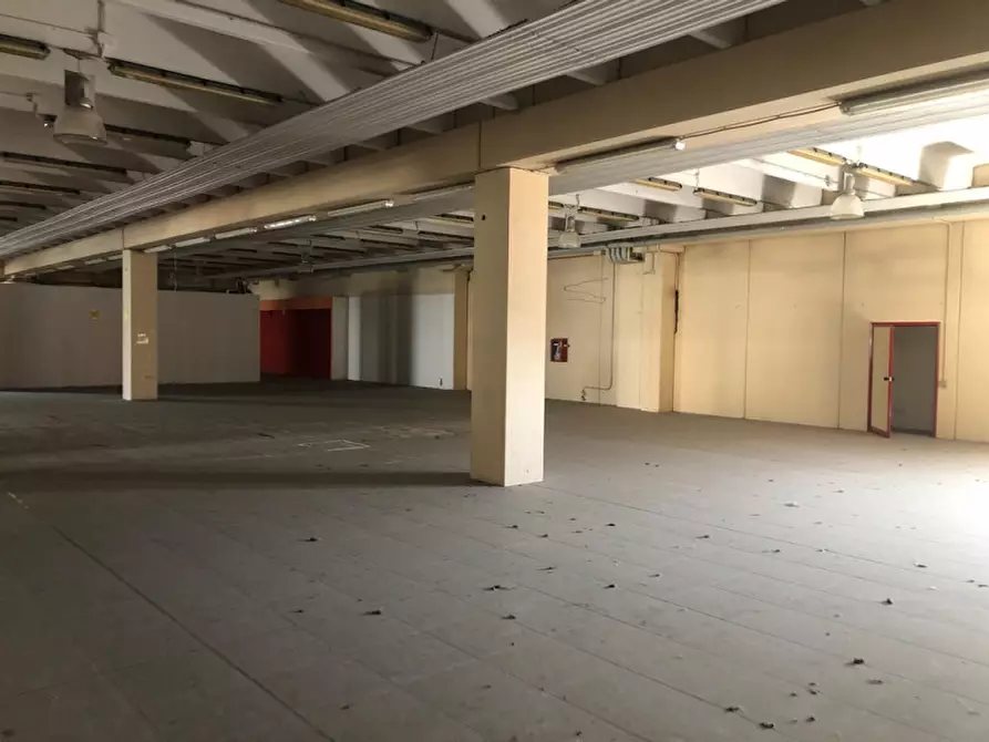 Immagine 3 di Capannone industriale in vendita  in Via Padana Superiore a Mazzano