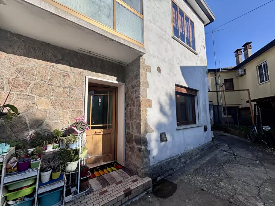 Immagine 2 di Casa bifamiliare in vendita  in Via delle Rose a Padova