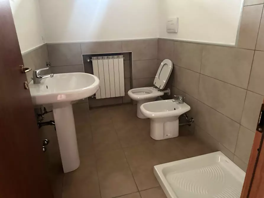 Immagine 15 di Appartamento in vendita  in Via Montemaderno a Toscolano-Maderno