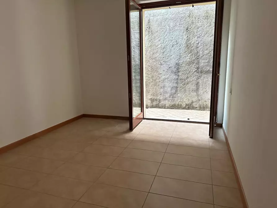Immagine 23 di Appartamento in vendita  in Via Montemaderno a Toscolano-Maderno