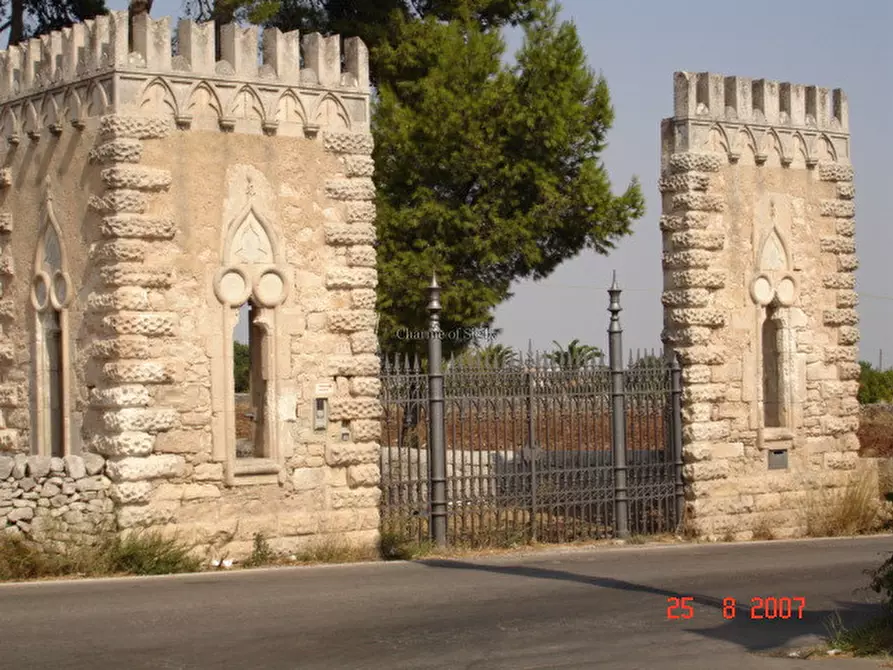 Immagine 2 di Casa indipendente in vendita  in Contrada Michelica a Modica