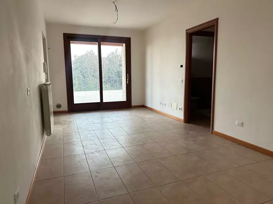 Immagine 18 di Appartamento in vendita  in Via Montemaderno a Toscolano-Maderno