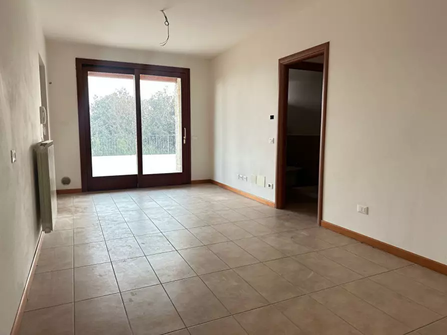Immagine 19 di Appartamento in vendita  in Via Montemaderno a Toscolano-Maderno