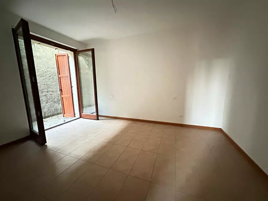 Immagine 27 di Appartamento in vendita  in Via Montemaderno a Toscolano-Maderno