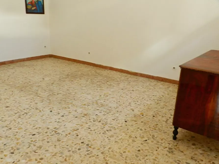 Immagine 9 di Casa indipendente in vendita  in via Pellegrini a Scorrano