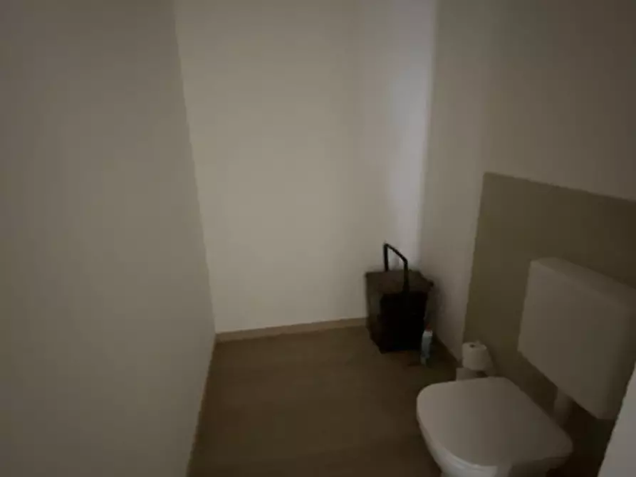 Immagine 11 di Ufficio in affitto  in VIA CASTELLO a Sasso Marconi