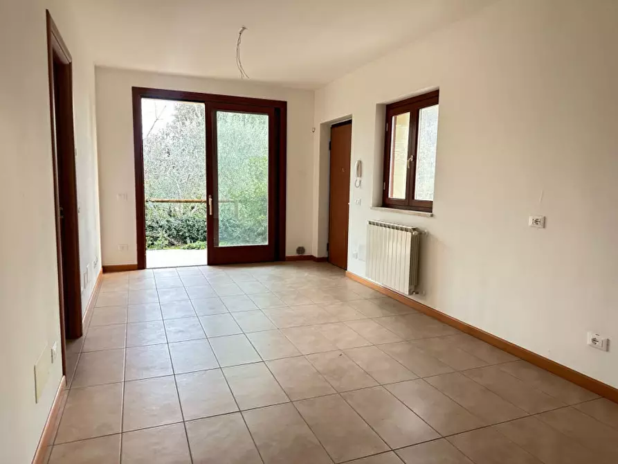 Immagine 9 di Appartamento in vendita  in Via Montemaderno a Toscolano-Maderno