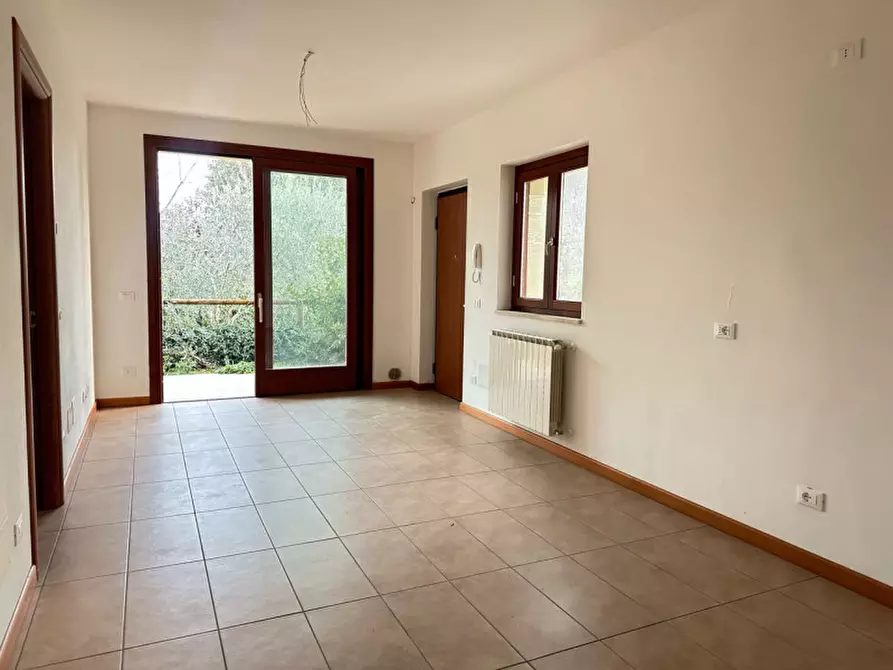 Immagine 10 di Appartamento in vendita  in Via Montemaderno a Toscolano-Maderno