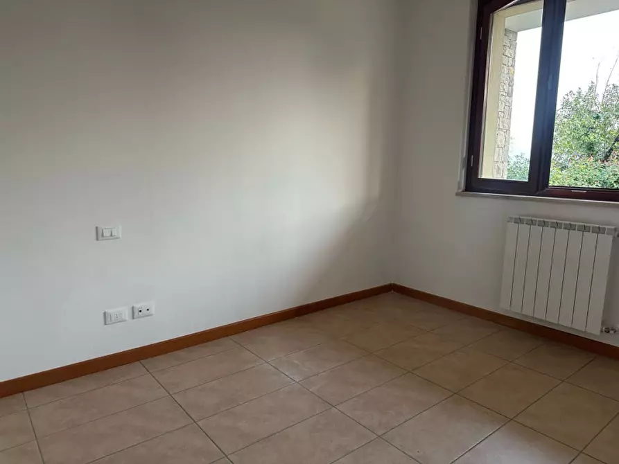 Immagine 15 di Appartamento in vendita  in Via Montemaderno a Toscolano-Maderno