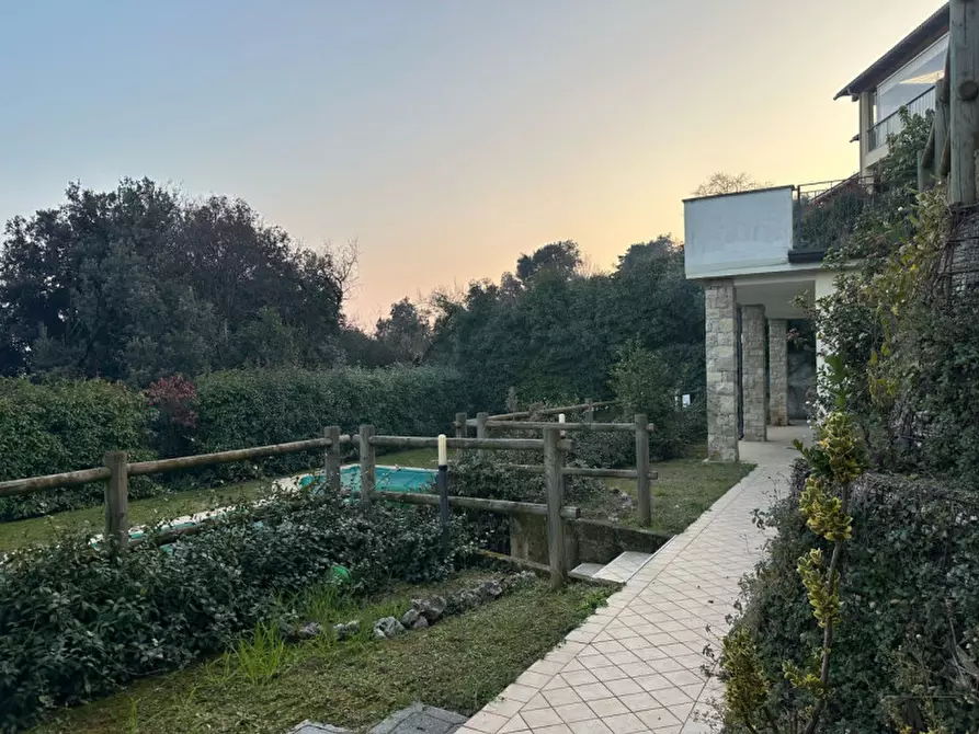 Immagine 22 di Appartamento in vendita  in Via Montemaderno a Toscolano-Maderno