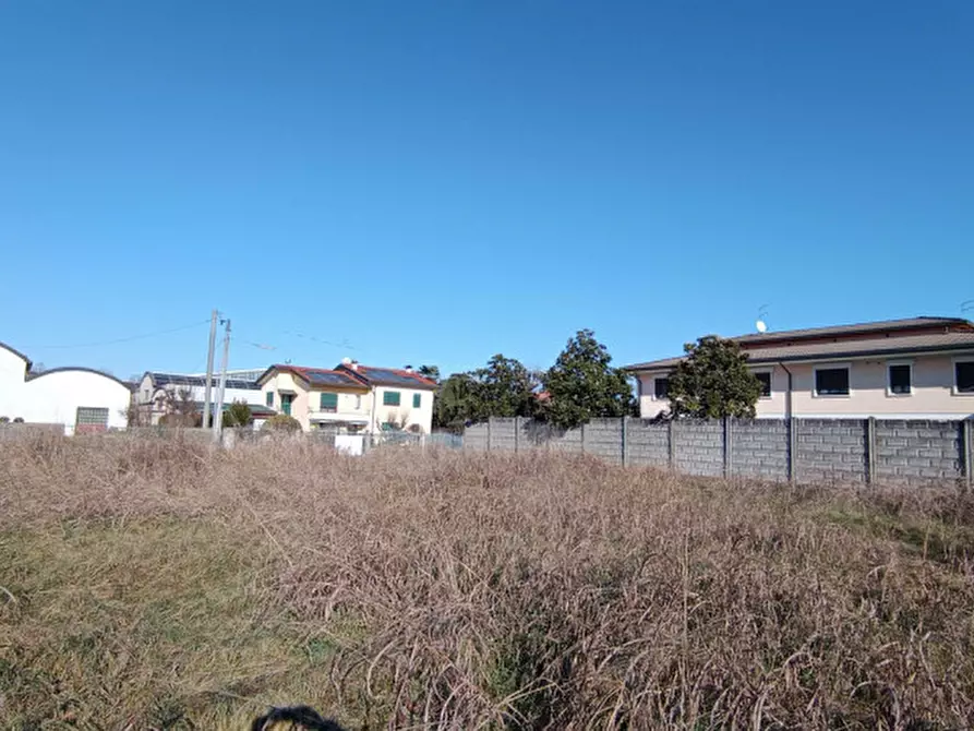 Immagine 4 di Terreno in vendita  in Via Martiri della Libertà a Piazzola Sul Brenta