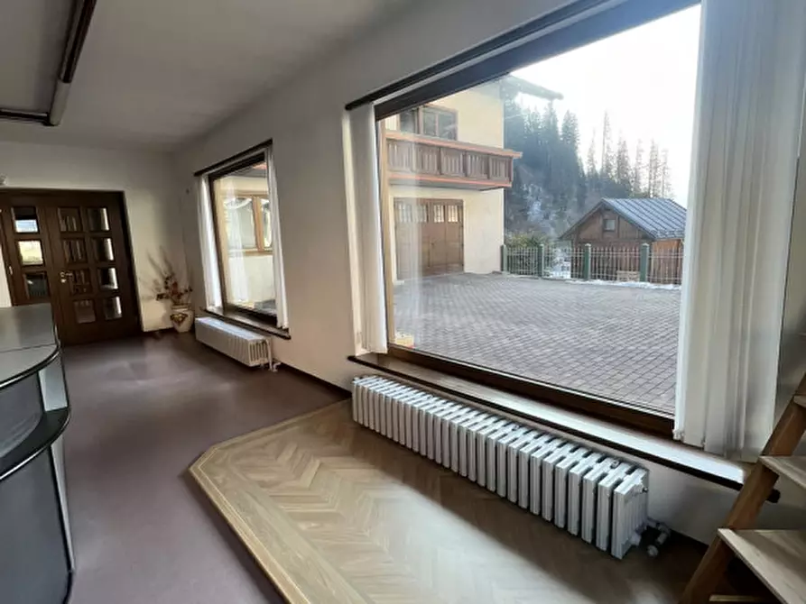 Immagine 5 di Appartamento in vendita  in Via 6 Novembre a Comelico Superiore