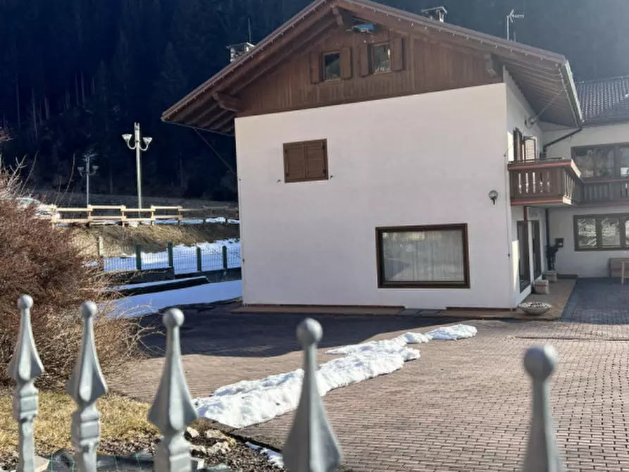 Immagine 11 di Appartamento in vendita  in Via 6 Novembre a Comelico Superiore