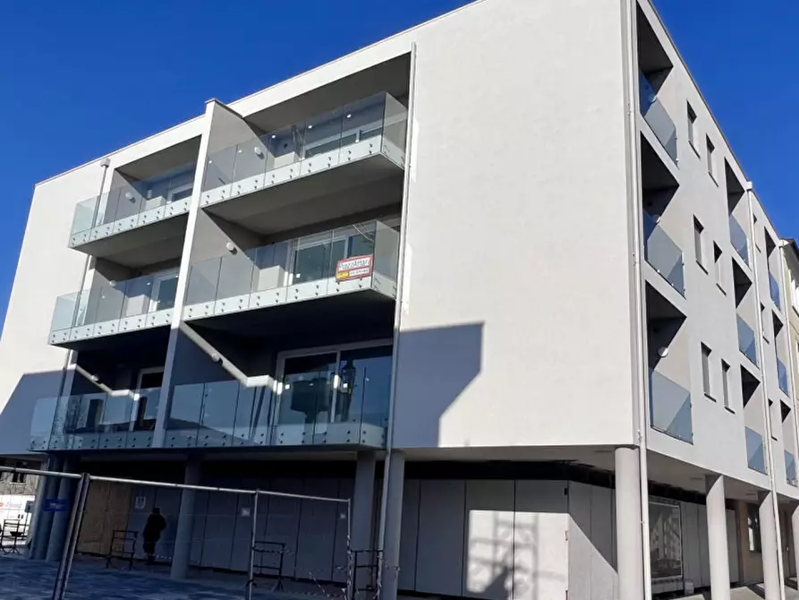 Immagine 2 di Appartamento in vendita  in Via Roma a Fosso'