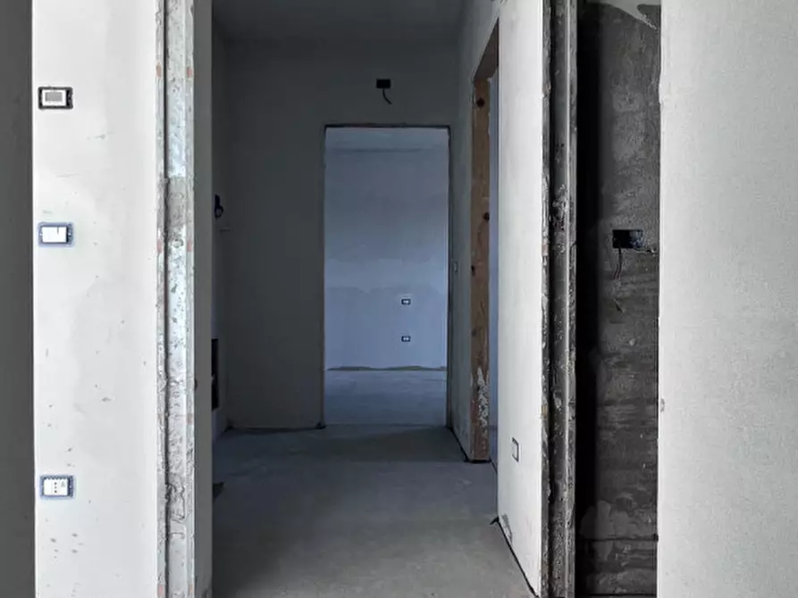 Immagine 11 di Appartamento in vendita  in Via Roma a Fosso'