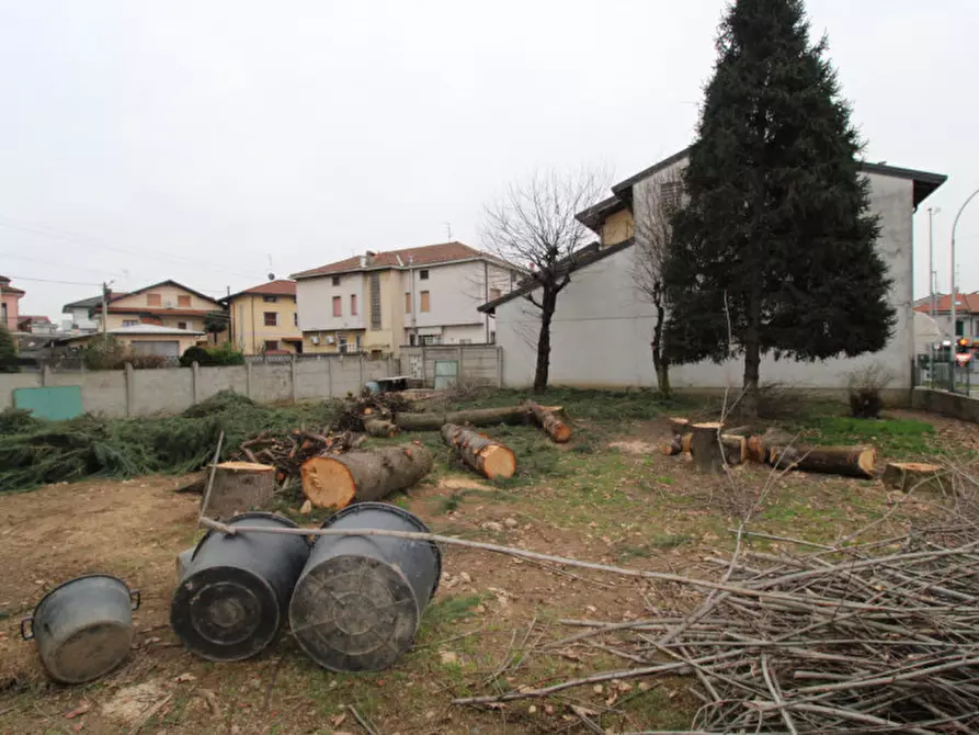 Immagine 8 di Terreno in vendita  in Via Cesare Battisti 4 a Giussano