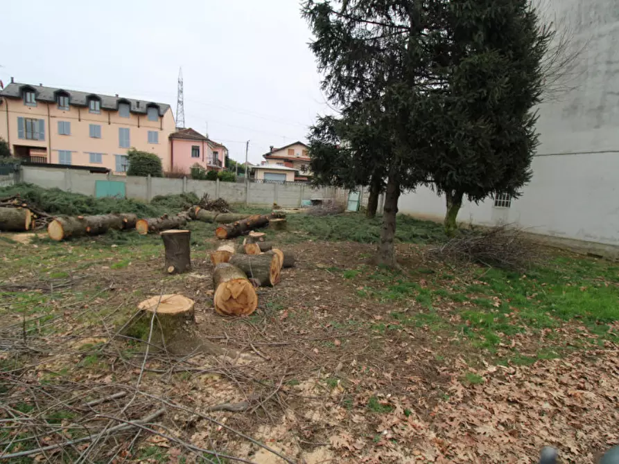 Immagine 11 di Terreno in vendita  in Via Cesare Battisti 4 a Giussano
