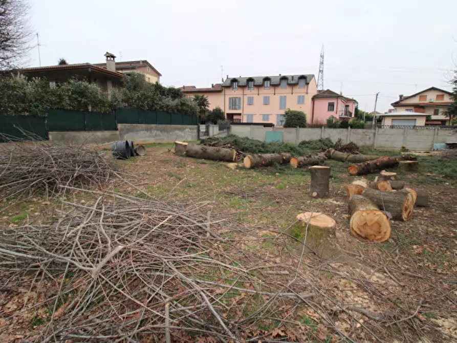 Immagine 11 di Terreno in vendita  in Via Cesare Battisti 4 a Giussano
