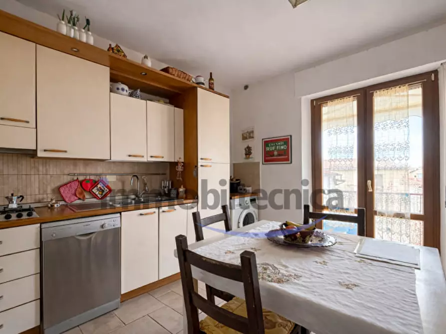 Immagine 4 di Appartamento in vendita  in Pescaiola a Arezzo