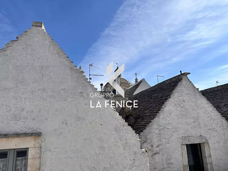 Immagine 10 di Casa indipendente in vendita  in Via Morelli a Locorotondo