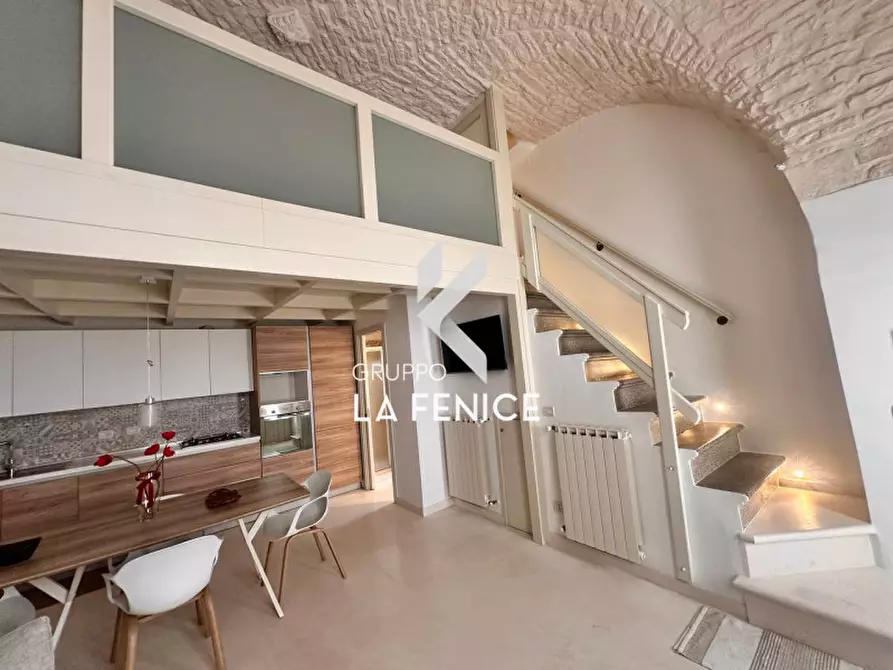 Immagine 16 di Casa indipendente in vendita  in Via Morelli a Locorotondo