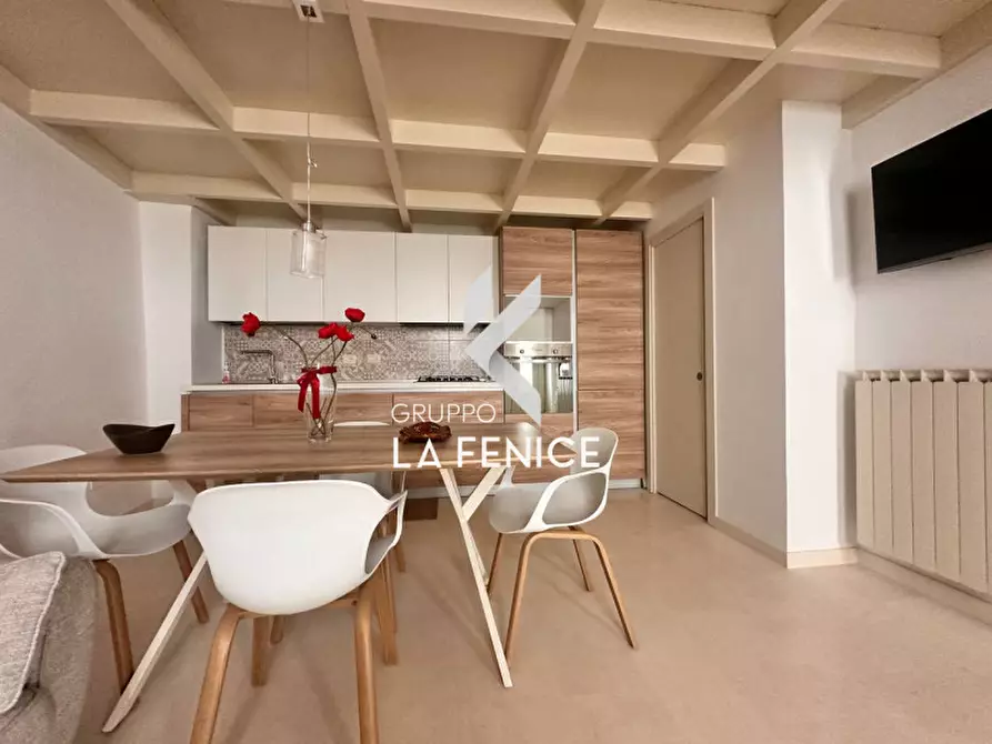 Immagine 18 di Casa indipendente in vendita  in Via Morelli a Locorotondo