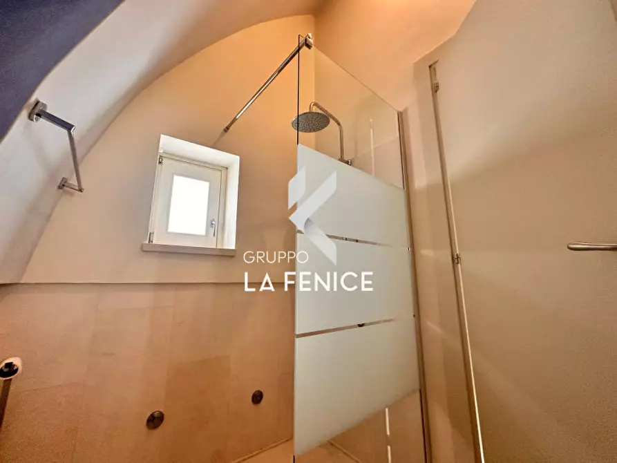 Immagine 30 di Casa indipendente in vendita  in Via Morelli a Locorotondo