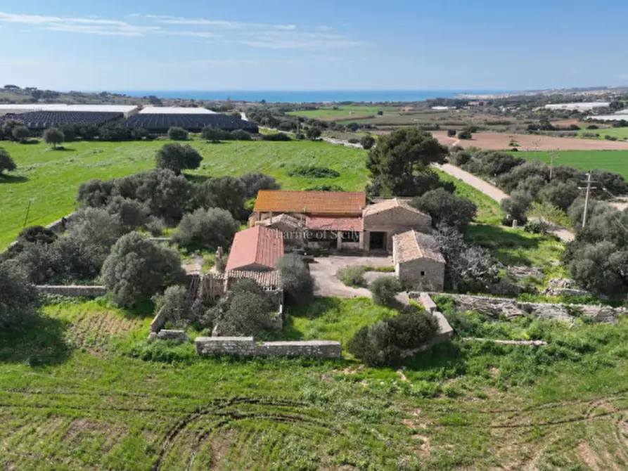 Immagine 14 di Rustico / casale in vendita  in CONTRADA CIARCIOLO a Modica