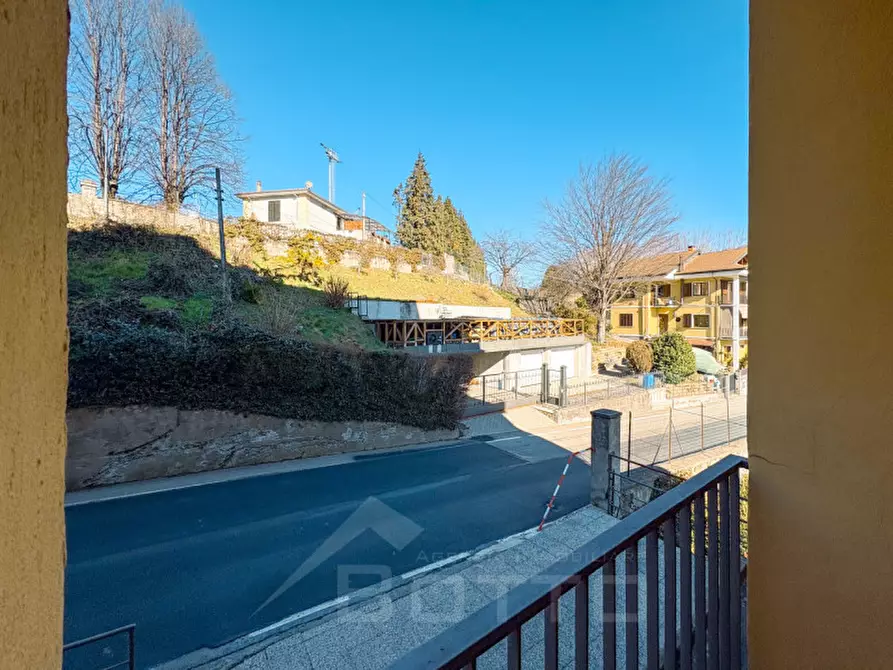 Immagine 29 di Appartamento in vendita  in Via Matteotti, 61 a Omegna