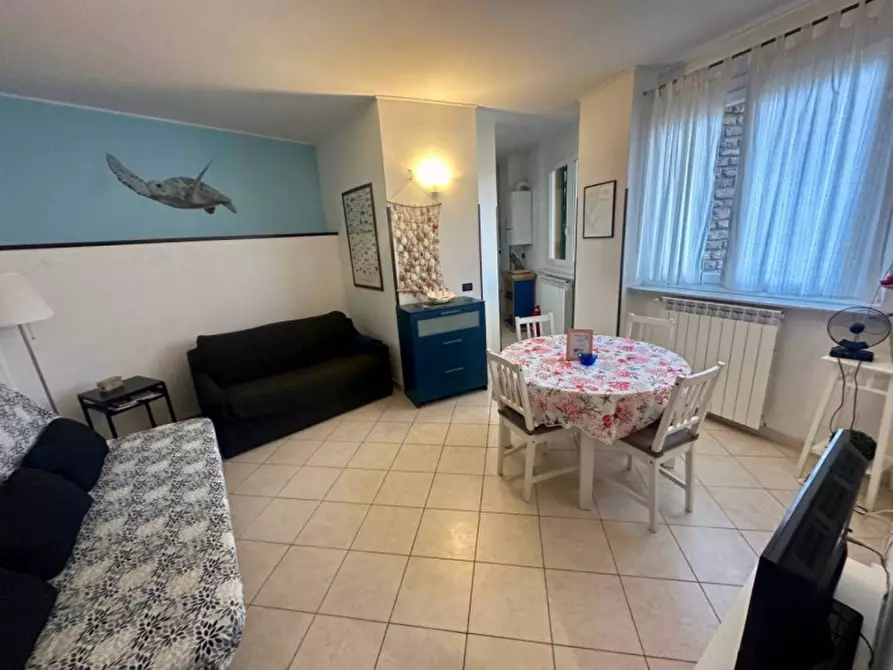 Immagine 1 di Appartamento in vendita  in Via G.B. Ferrari a Camogli