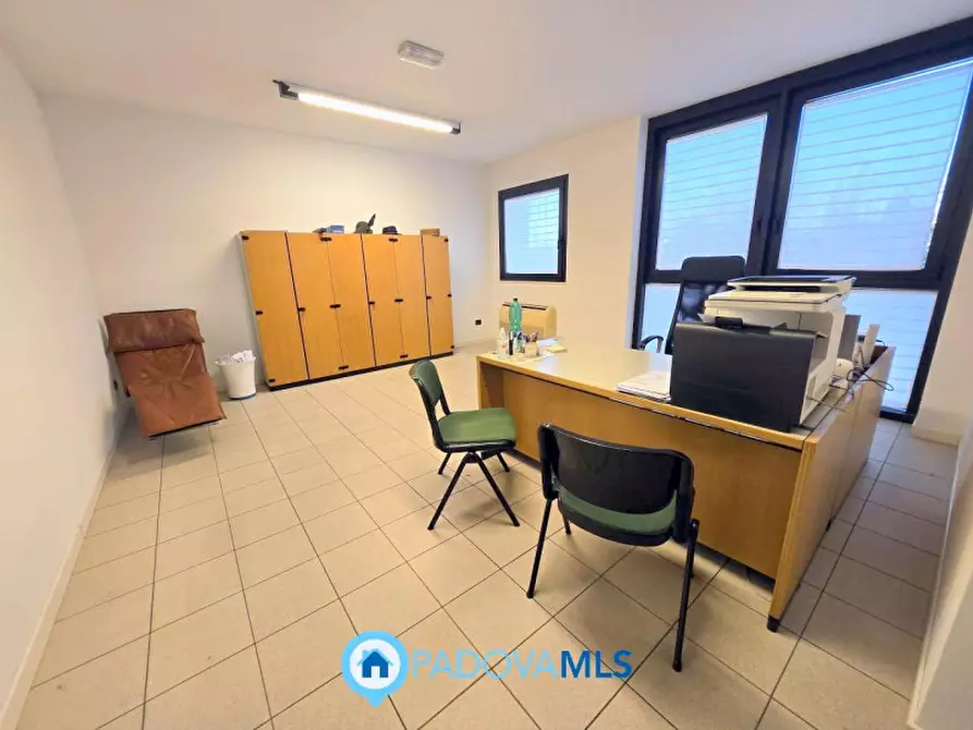 Immagine 3 di Ufficio in vendita  in Via Germania a Vigonza