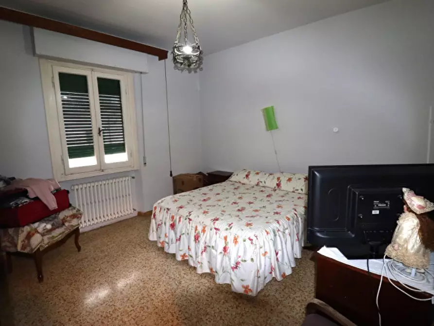 Immagine 11 di Casa bifamiliare in vendita  in Via Isonzo a Montevarchi