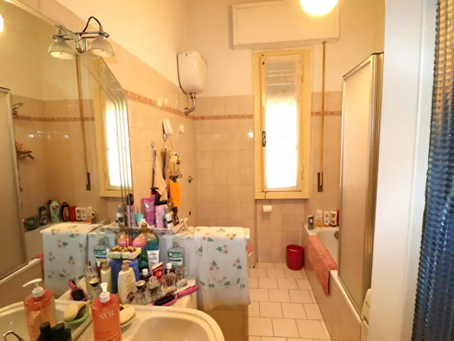 Immagine 19 di Casa bifamiliare in vendita  in Via Isonzo a Montevarchi