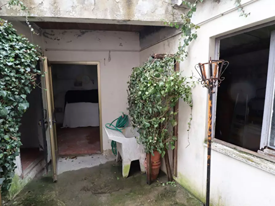 Immagine 28 di Casa bifamiliare in vendita  in Via Isonzo a Montevarchi