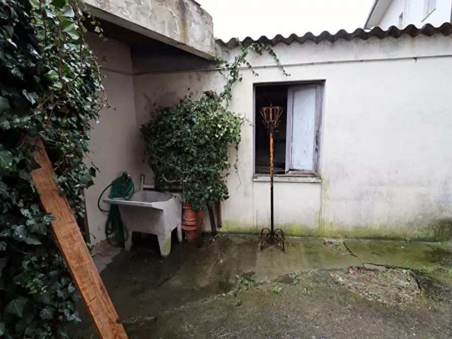 Immagine 32 di Casa bifamiliare in vendita  in Via Isonzo a Montevarchi