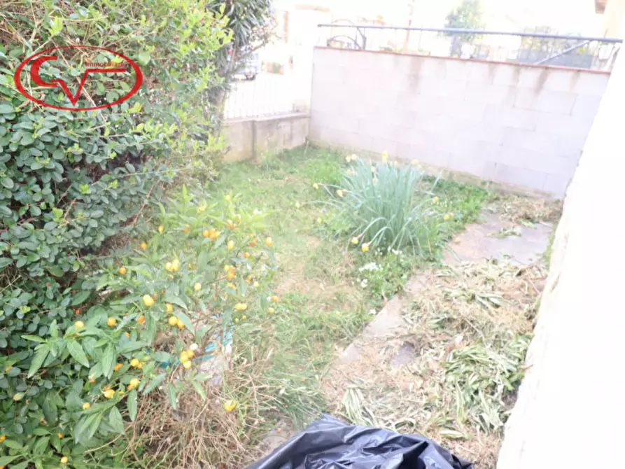 Immagine 31 di Casa bifamiliare in vendita  in Via Isonzo a Montevarchi