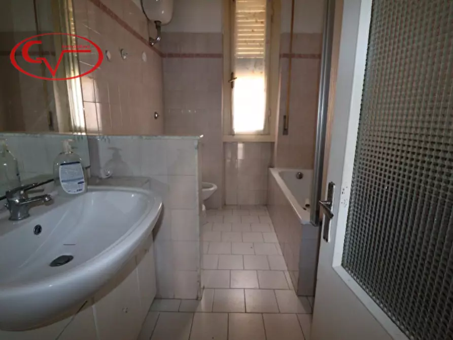 Immagine 41 di Casa bifamiliare in vendita  in Via Isonzo a Montevarchi