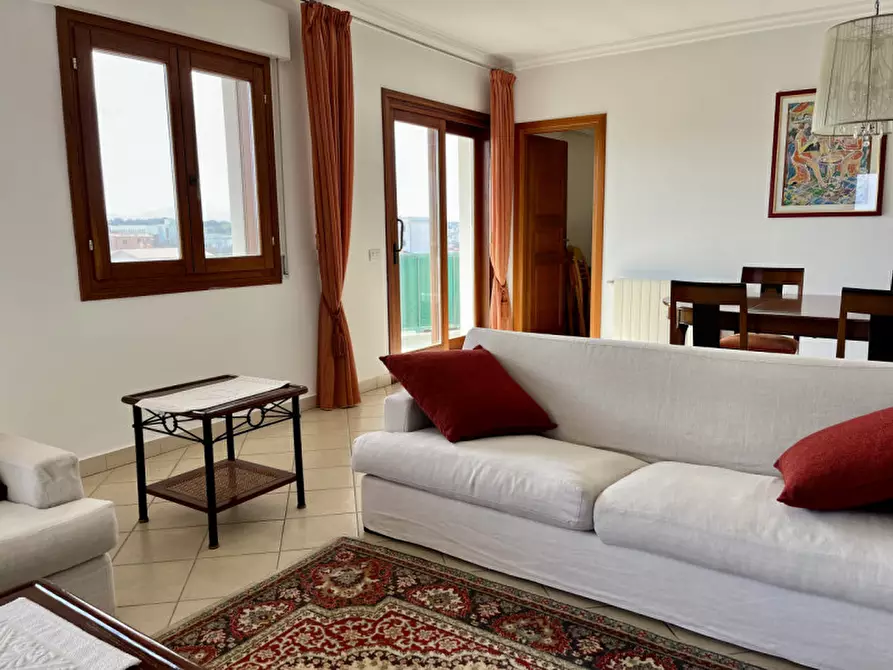 Immagine 4 di Attico in vendita  in Via Monferrato a Olbia