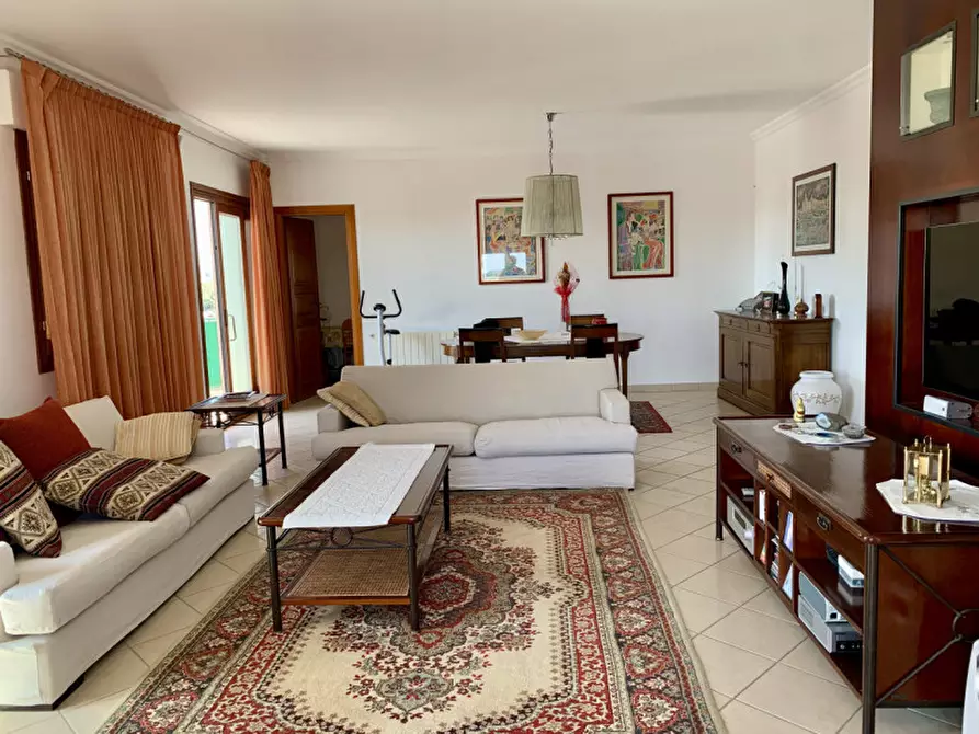 Immagine 8 di Attico in vendita  in Via Monferrato a Olbia