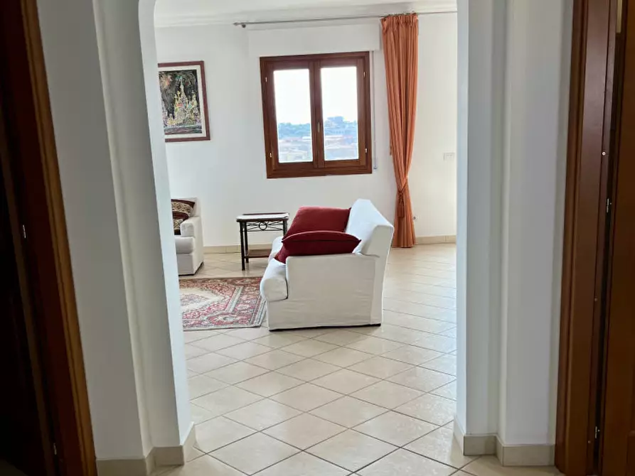 Immagine 21 di Attico in vendita  in Via Monferrato a Olbia